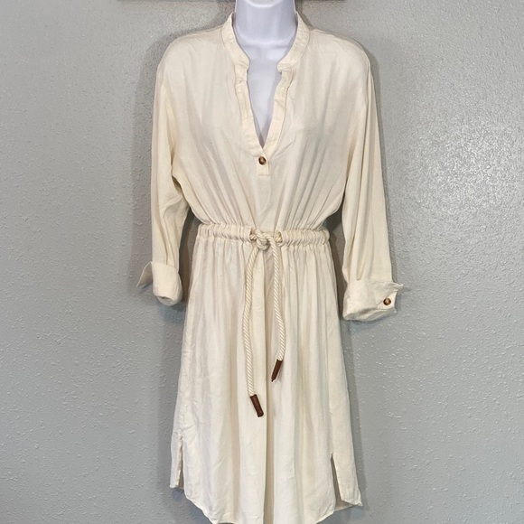 Zara Off-White Textured Top - Picture 5 of 10